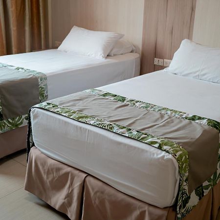 Megal Suites Hotel Ciudad del Este Eksteriør billede