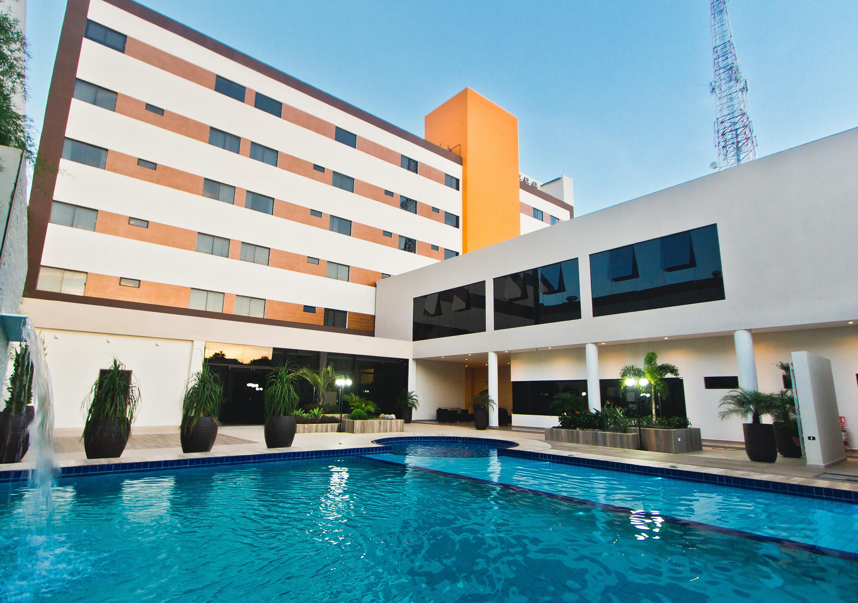 Megal Suites Hotel Ciudad del Este Eksteriør billede