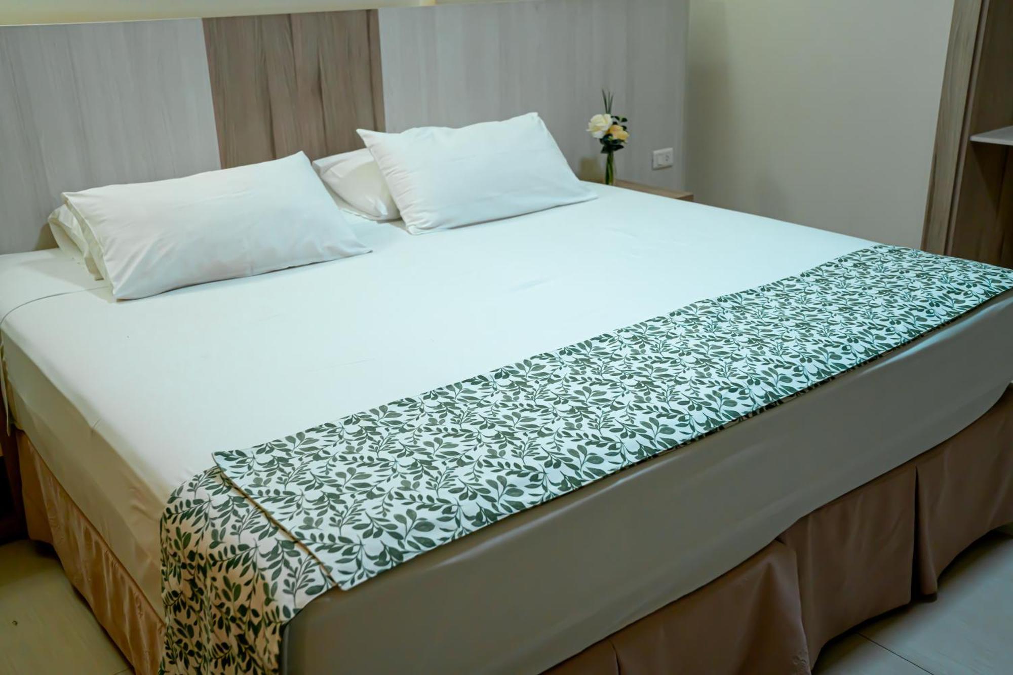 Megal Suites Hotel Ciudad del Este Eksteriør billede