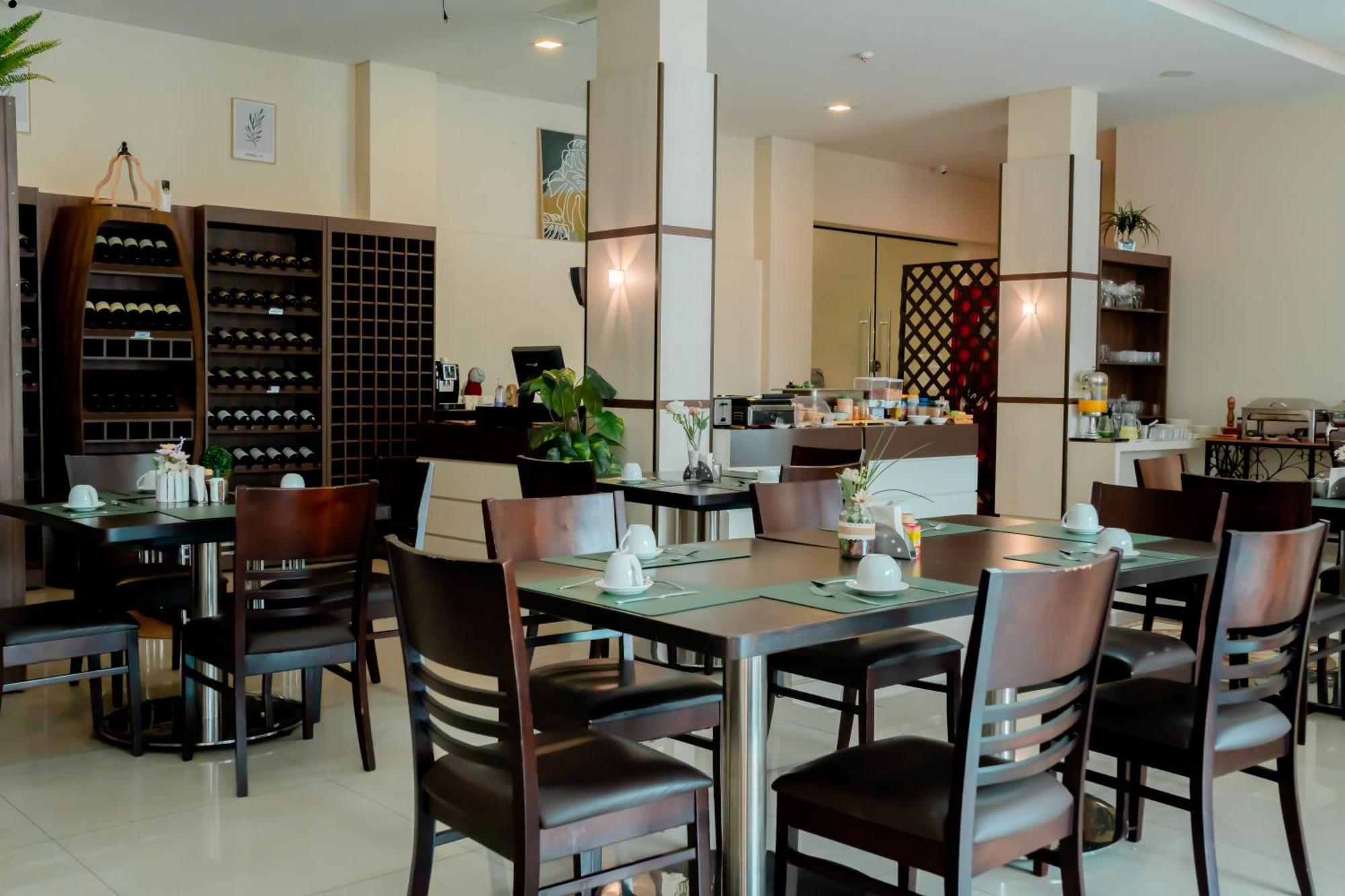 Megal Suites Hotel Ciudad del Este Eksteriør billede