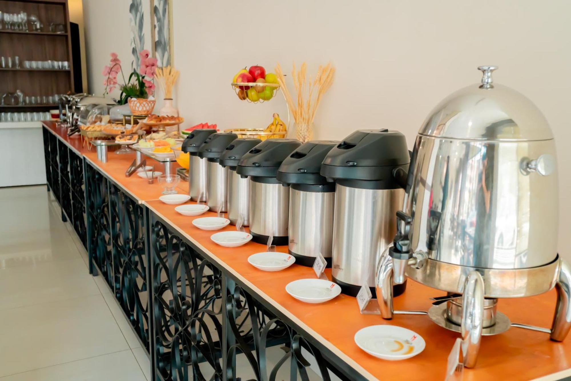 Megal Suites Hotel Ciudad del Este Eksteriør billede
