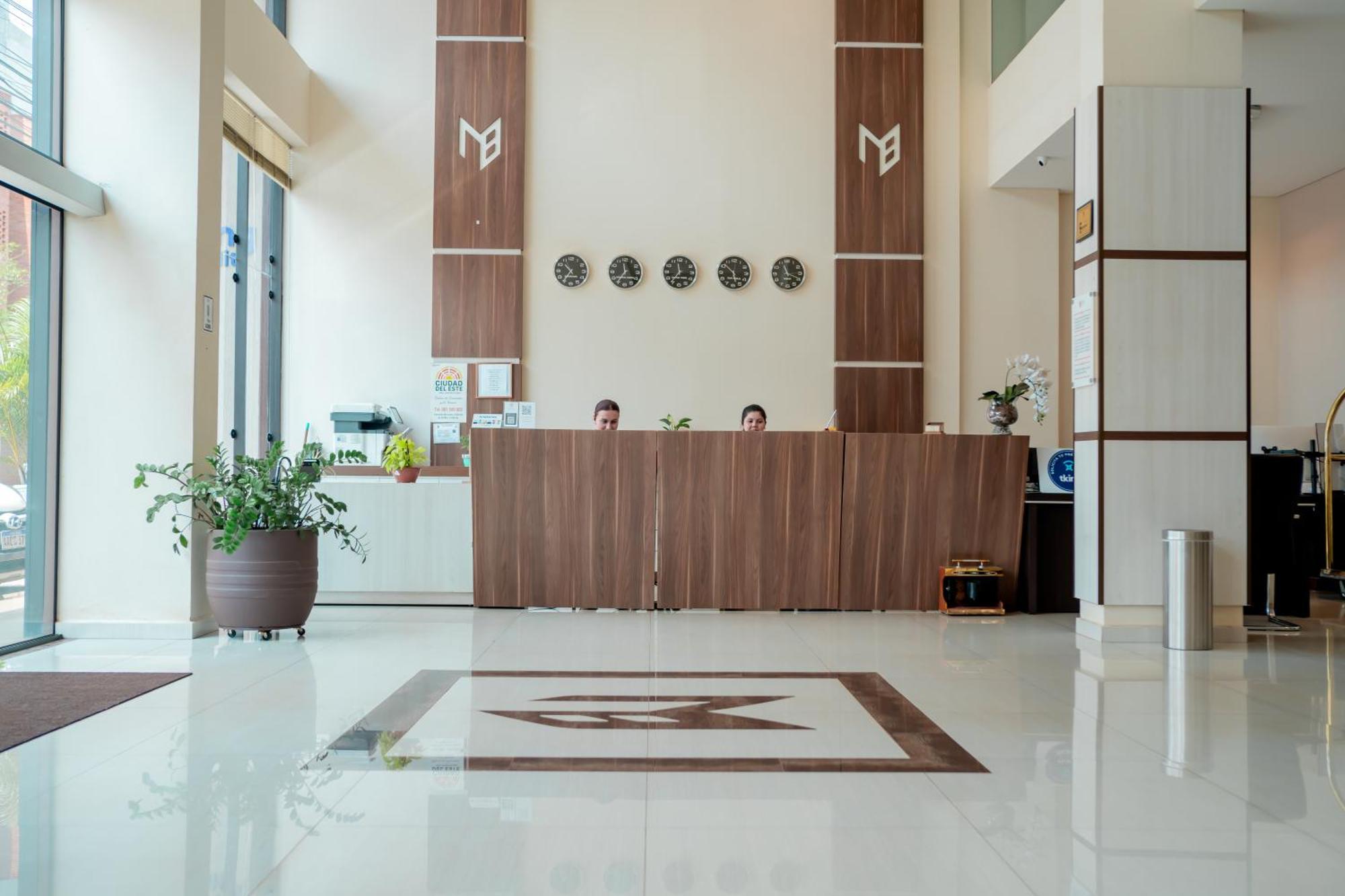 Megal Suites Hotel Ciudad del Este Eksteriør billede