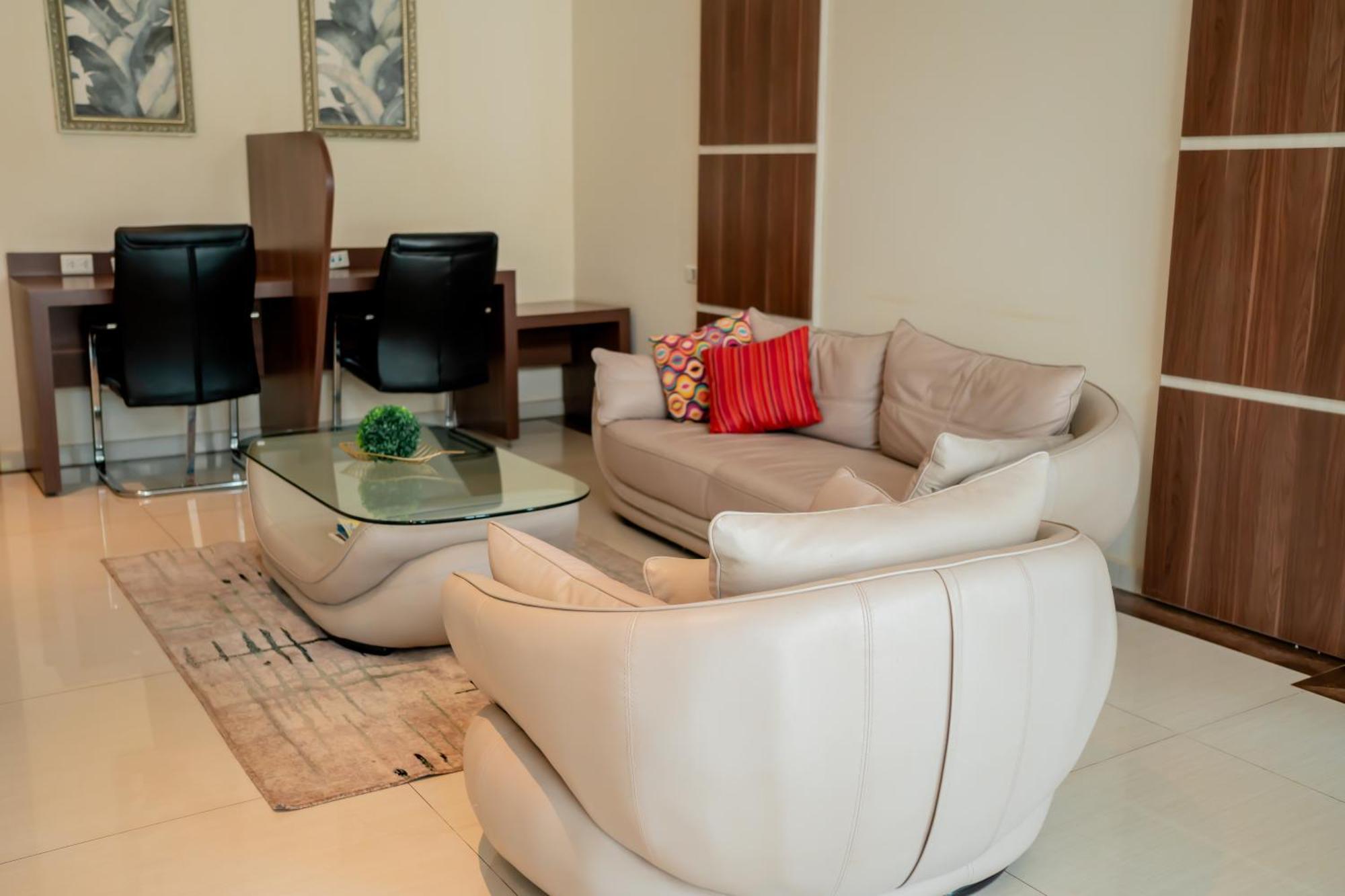 Megal Suites Hotel Ciudad del Este Eksteriør billede